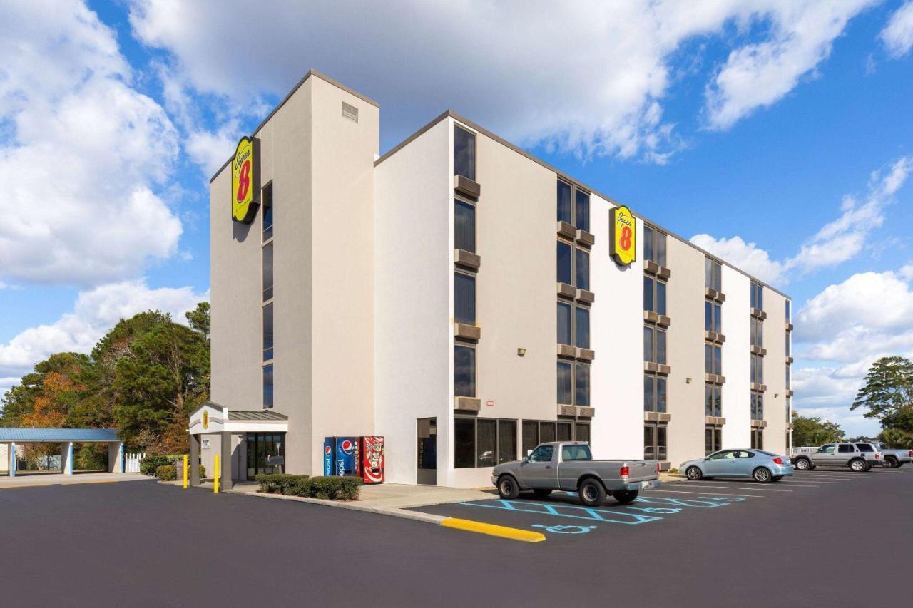 Super 8 By Wyndham Myrtle Beach/Market Common Area Екстер'єр фото
